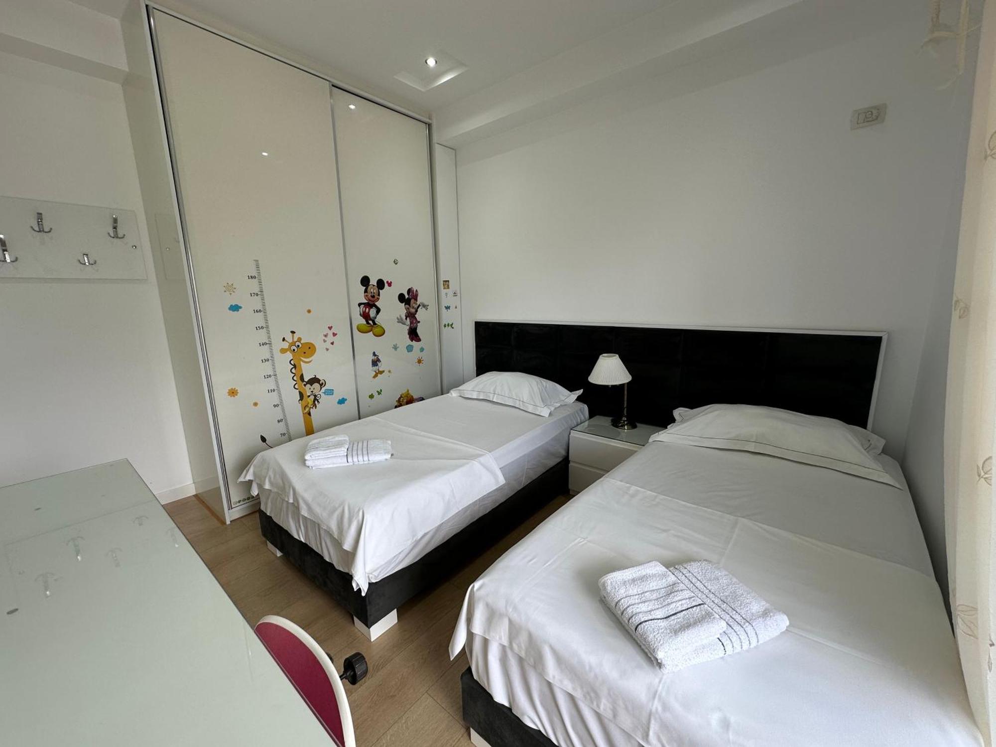 Ferienwohnung Luxy Coral Aparts Sarandë Exterior foto