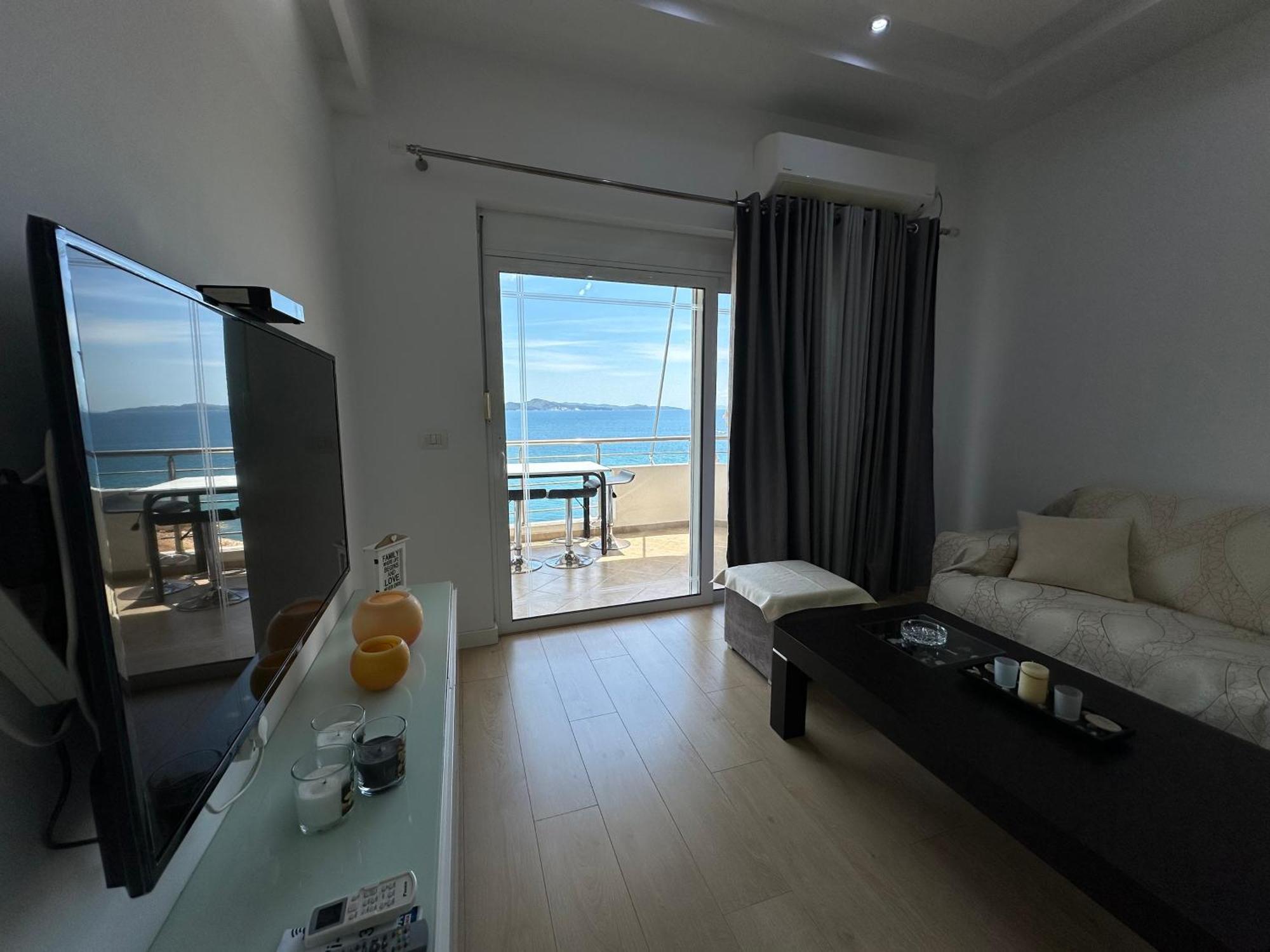 Ferienwohnung Luxy Coral Aparts Sarandë Exterior foto
