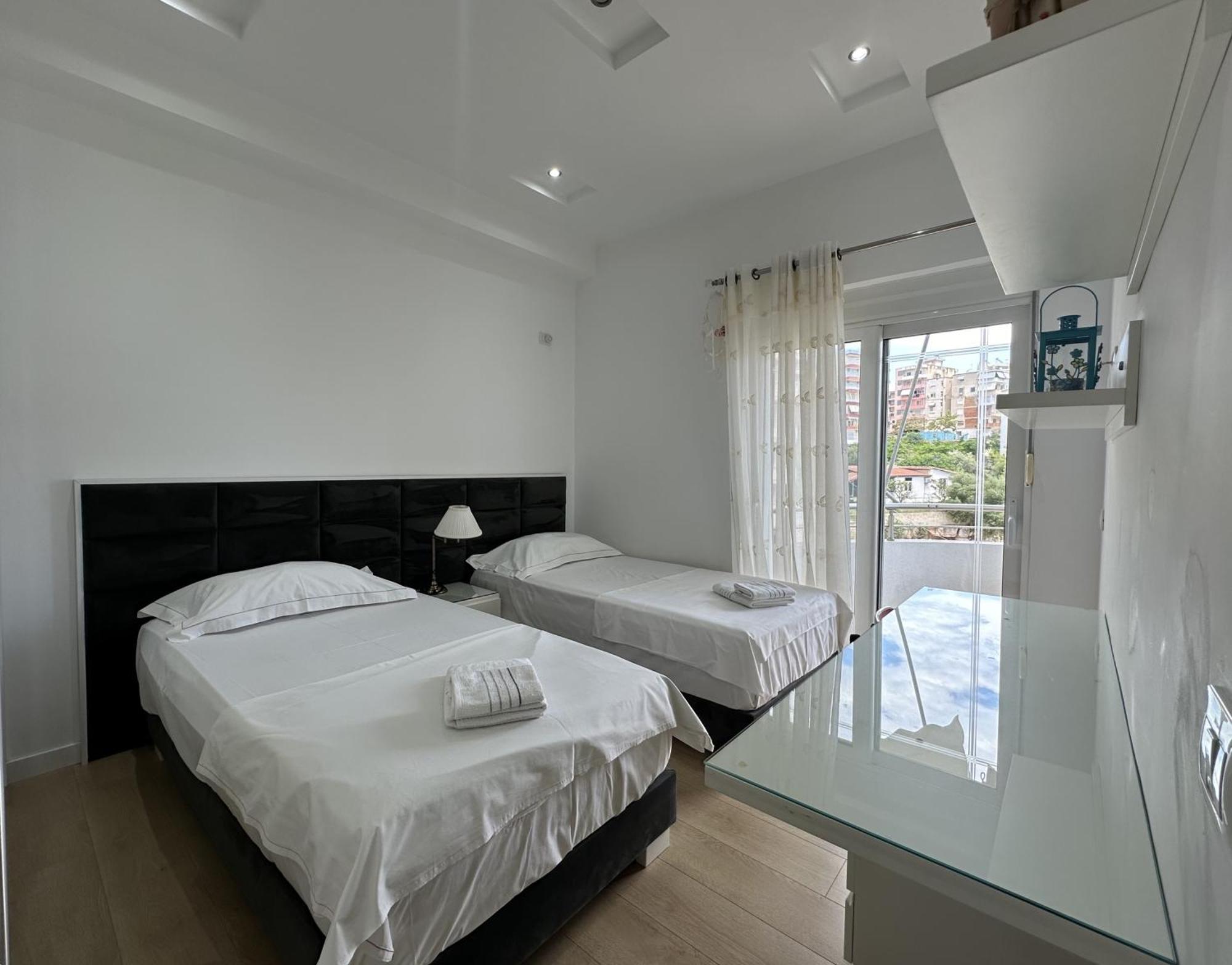 Ferienwohnung Luxy Coral Aparts Sarandë Exterior foto