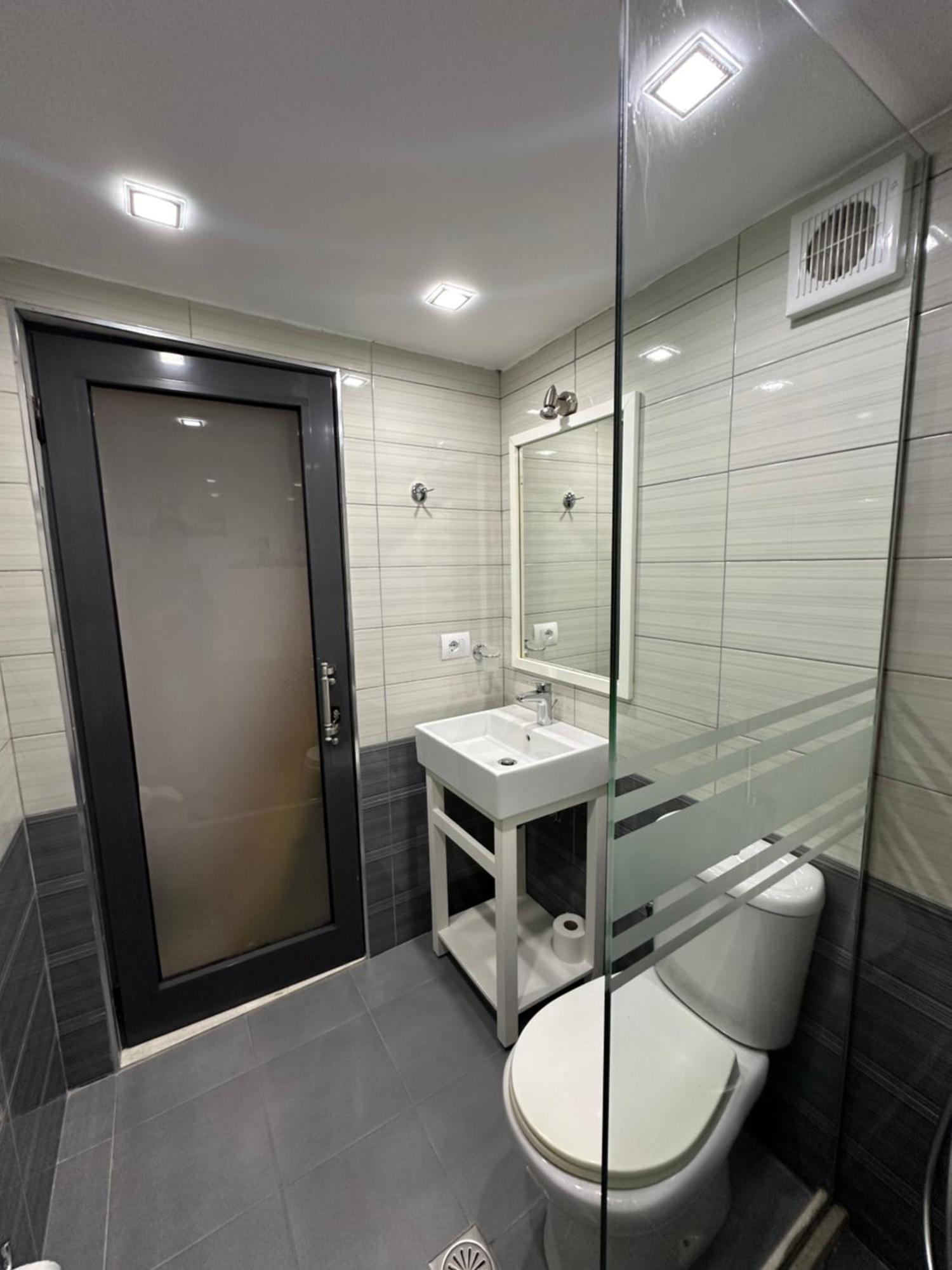 Ferienwohnung Luxy Coral Aparts Sarandë Exterior foto